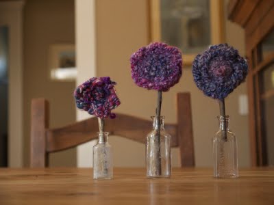 beautiful finger knitting lavender yarn flowers