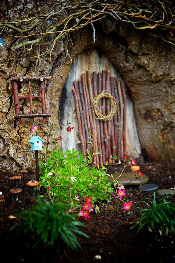 Fairy Door : Magical Fairy Garden Winner : Fairy Garden Contest 2014 : The Magic Onions : www.theMagicOnions.com