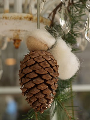 Pine Cone Gnome Christams Ornament : www.theMagicOnions.com