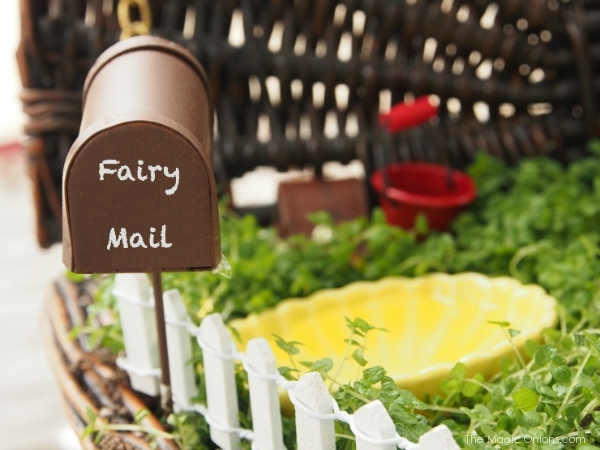 phto of a fairy mailbox