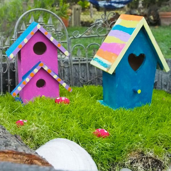 DIY Painted Fairy House : The Magic Onions : www.theMagicOnions.com