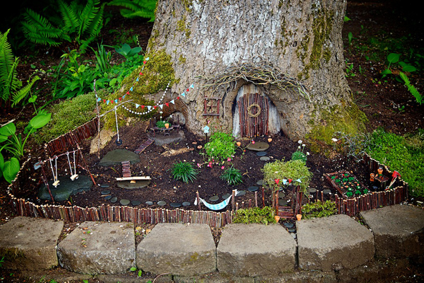 Magical Tree Stump Fairy Garden : Finalist in the Fairy Garden Contest : www.theMagicOnions.com