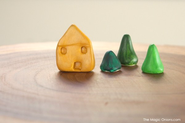 Make mini clay houses and trees using Sculpey clay with this DIY Tutorial :: They are adorable.