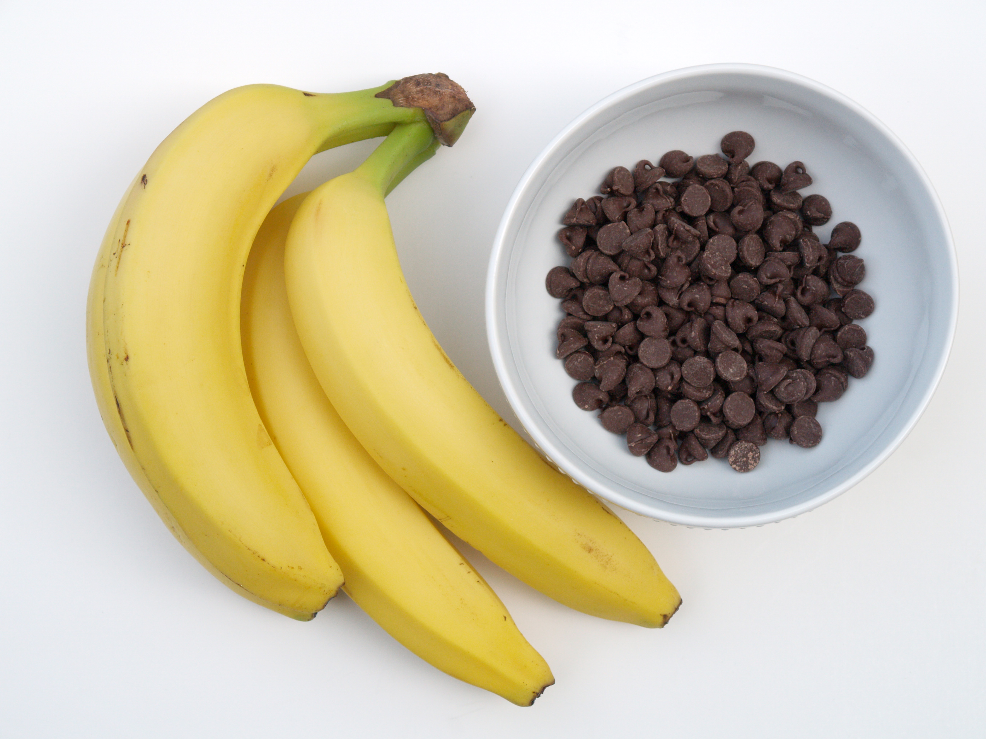 Banana Chocolate Bite Recipe :: www.theMagicOnions