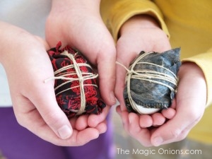 Silk Dyed Easter Eggs : Magic Craft Box : www.theMagicOnions.com Blog