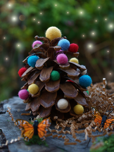 Colorful Wool Felt Ball Pine Cone Christmas Tree : www.theMagicOnions.com