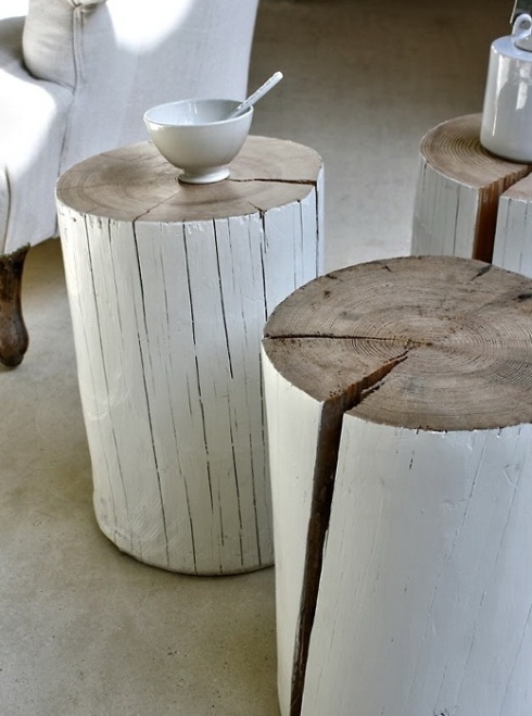 Tree Stump Side Tables : www.theMagicOnions.com