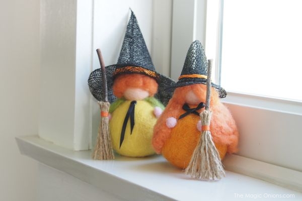 Halloween Witches : Needle Felted Dolls : The Magic Onions Shop