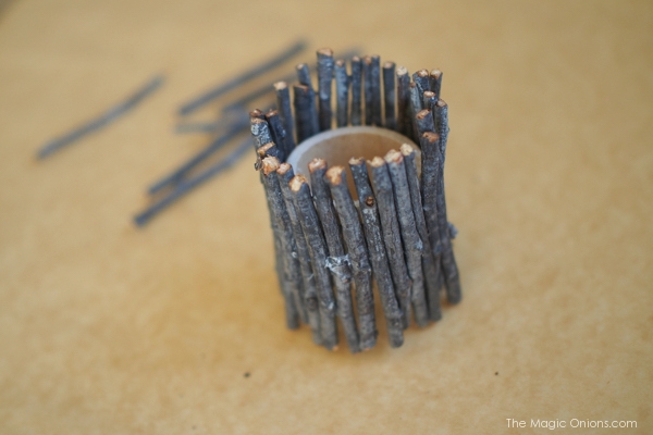 DIY Nature Napkin Ring Tutorial : www.theMagicOnions.com